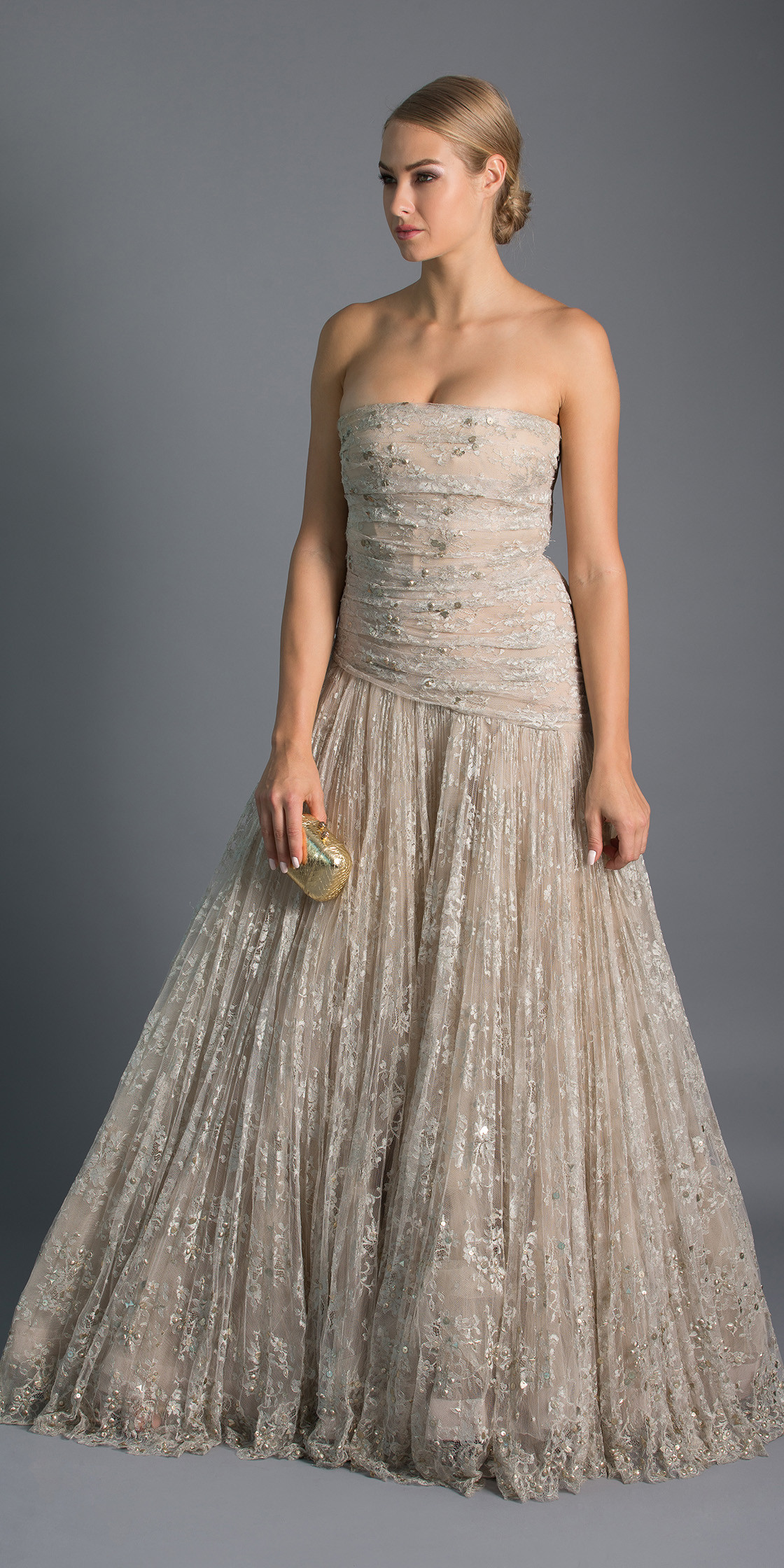 øjenbryn Ulydighed Leonardoda Valentino Strapless Lace Gown | Evening Dress Rental | Lebanon Rent a dress  - Designer-24.com [D24]
